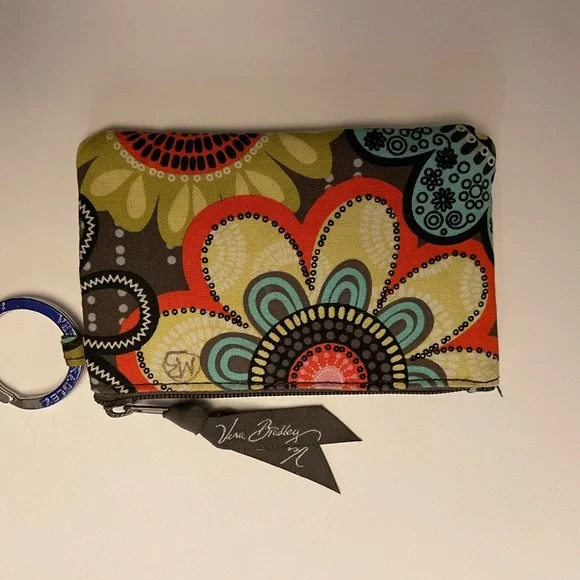 VERA BRADLEY Zip ID Case With keychain - Picture 3 of 4